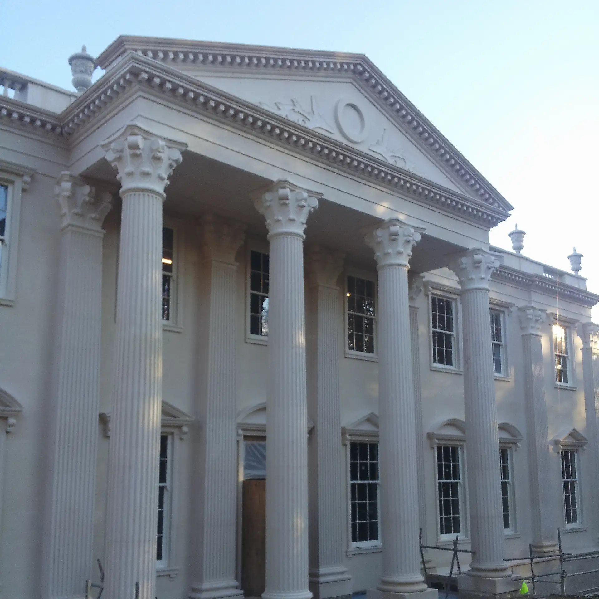 Limestone 466 - White Limestone Building Facade And Columns