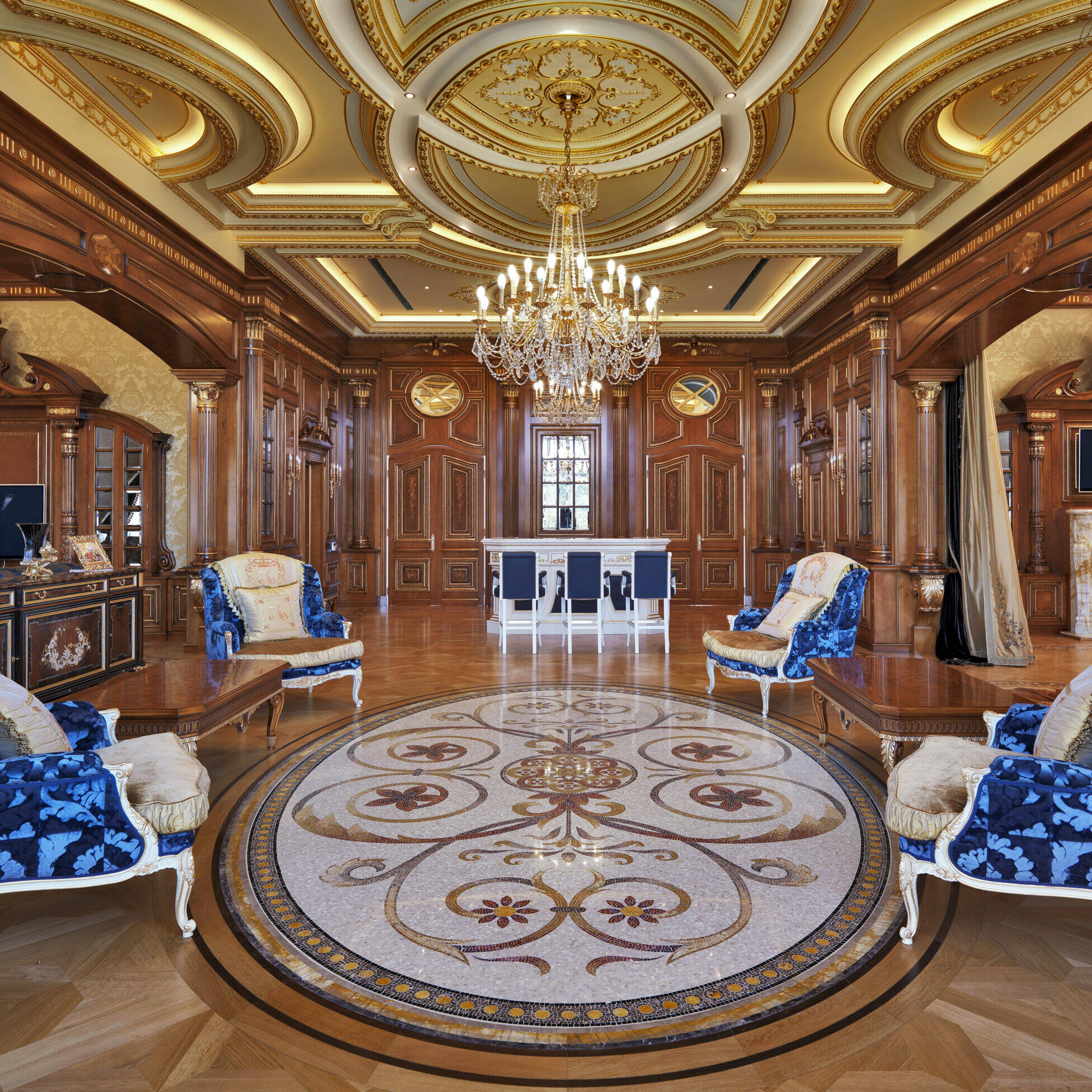 Luxury Oval Medallion with Custom Mosaic