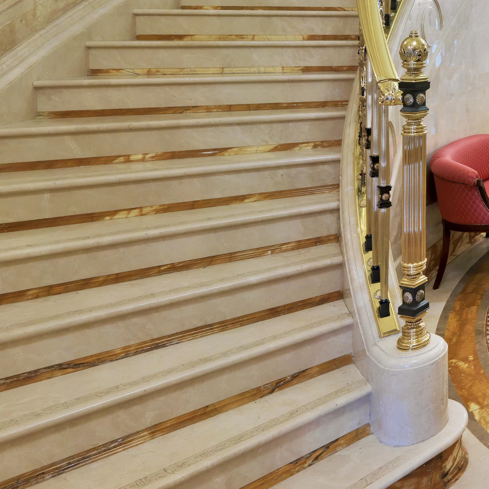 Luxury Cream Marfil and Giallo Siena Marble Stairs