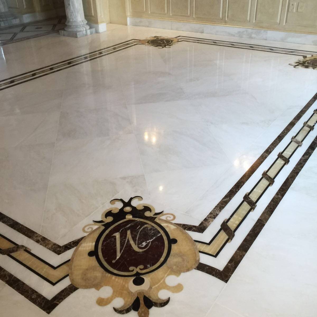 Medallion Marble Floor with Diamond Pattern – Caribbean Palace Dining Room