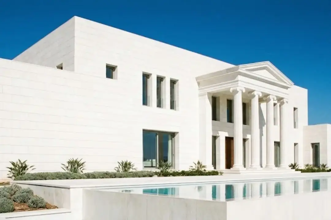 The Enduring Purity of White Limestone in Modern and Classical Architecture